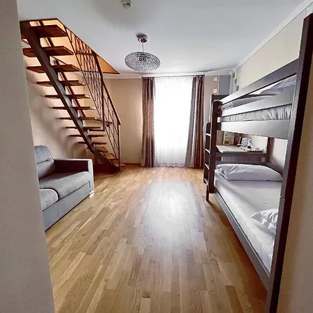 Benjamin Hotel