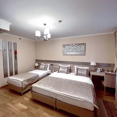 Benjamin Hotel
