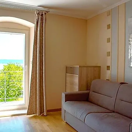 Benjamin Hotel Kastela